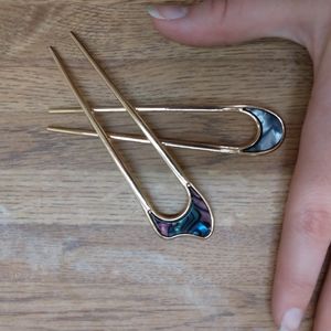 Hair pins